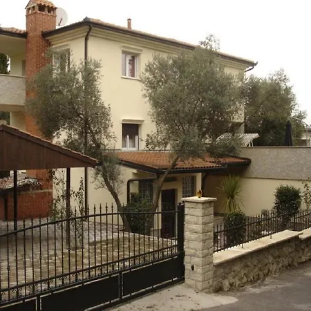 Διαμέρισμα Ena - With Free Private Parking Ρόβινι